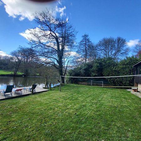 Villa Chez Nirina Proche Puys Dufou à Mortagne-sur-Sevre Extérieur photo